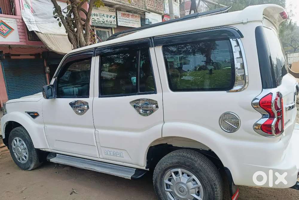 Mahindra Scorpio 2.2 S3 2018