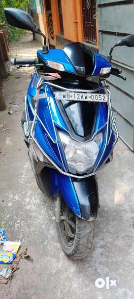 Second hand scooty on sale in behala