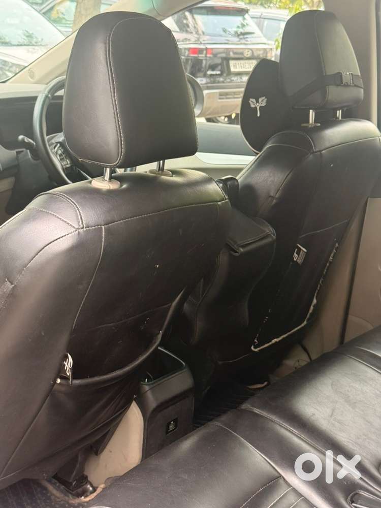 Marazzo M6 8 Seater Diesel