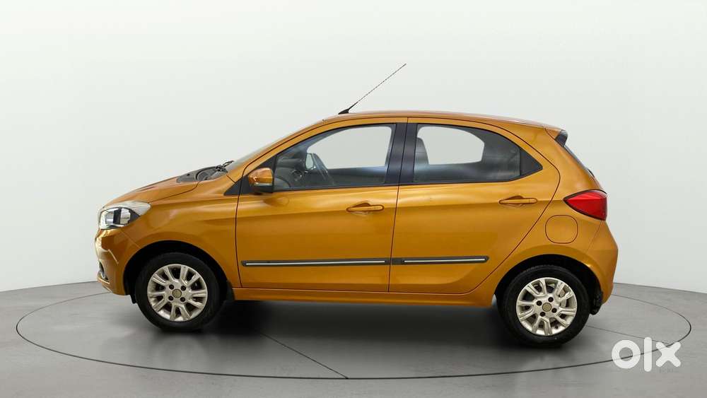 Tata Tiago 1.2 Revotron Xza, 2017, Petrol