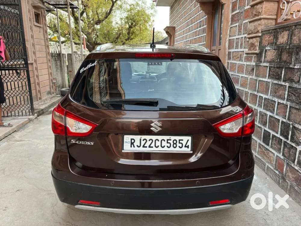 Maruti Suzuki S-cross 2015 Diesel Well Maintained