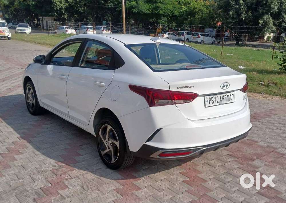 Hyundai Verna 1.5 S Petrol Mt, 2023, Petrol