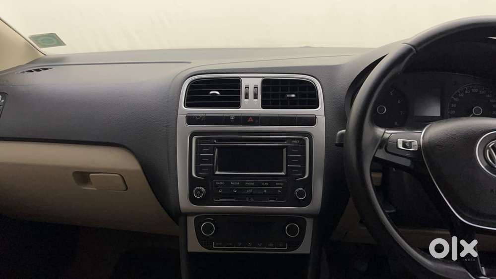 Volkswagen Polo 2009-2013 Petrol Highline 1.2l, 2015, Petrol