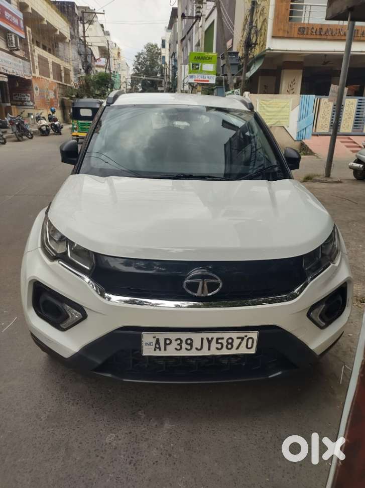 Tata Nexon 1.5 Revotorq Xm (s), 2021, Diesel