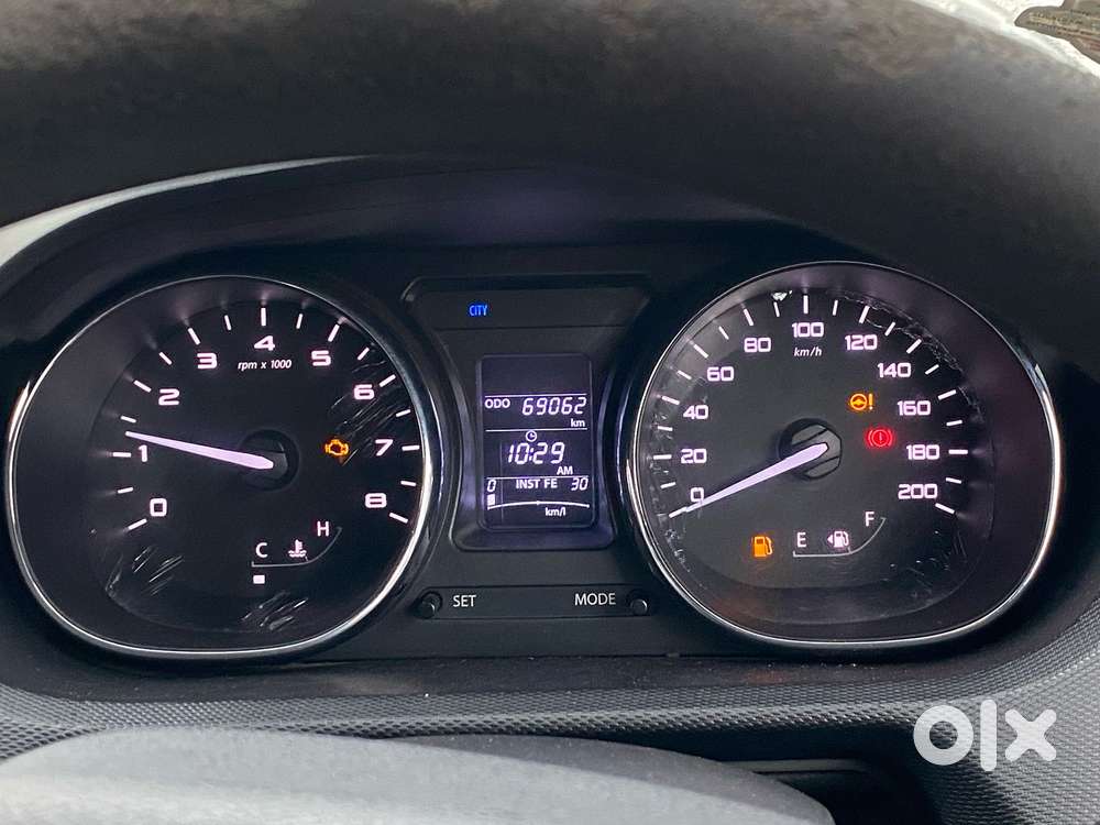 Tata Tiago Xz, 2018, Petrol