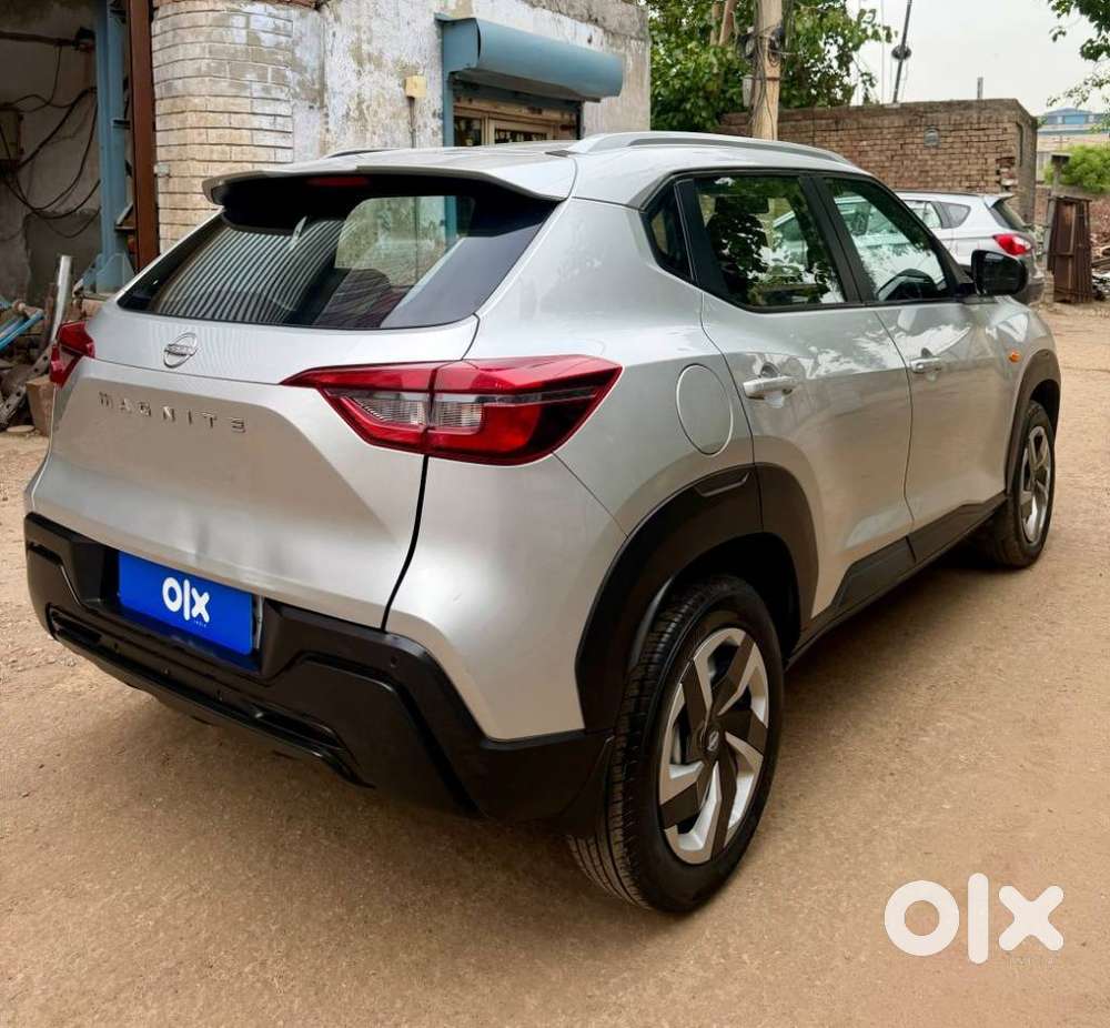 Nissan Magnite, 2024, Petrol