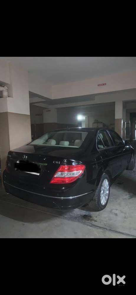 Mercedes-benz C-class 2011 Petrol 55000 Km Driven
