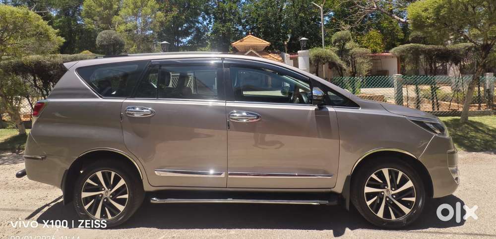 Toyota Innova Crysta Zx 2.4 Diesel 7 Seater, 2024, Diesel