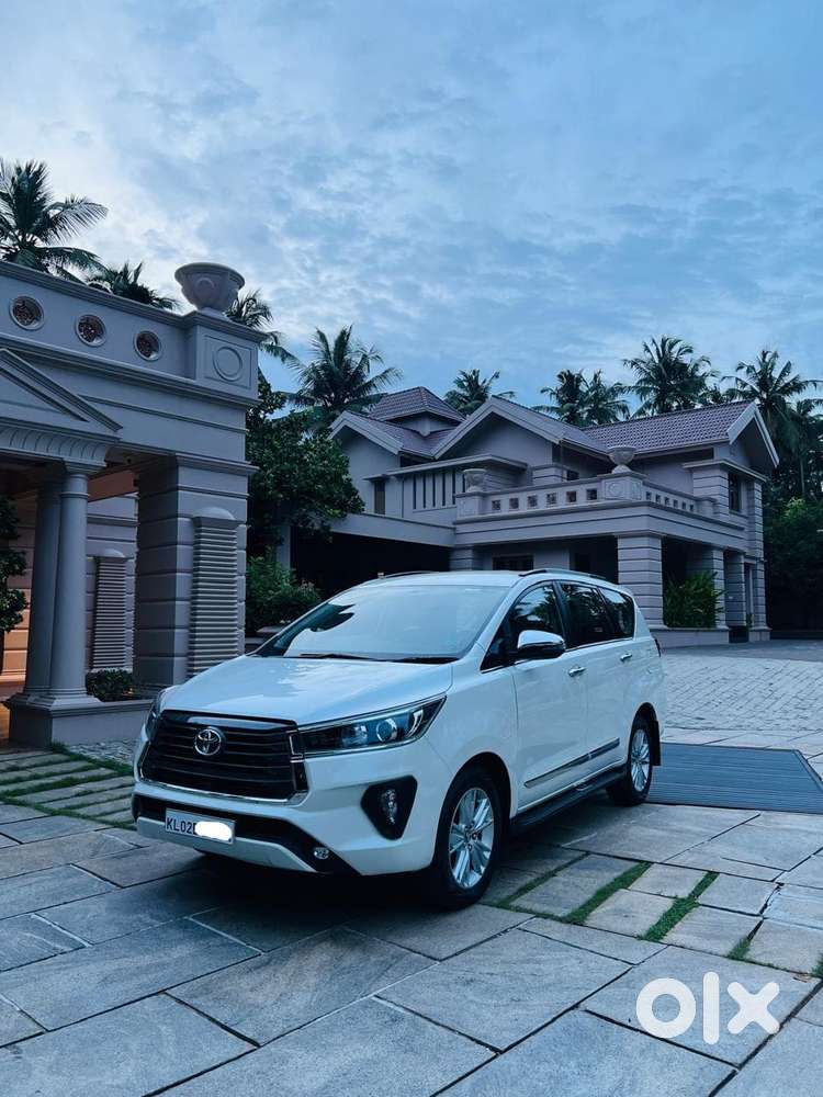 Toyota Innova Crysta 2.8z Automatic, 2019, Diesel