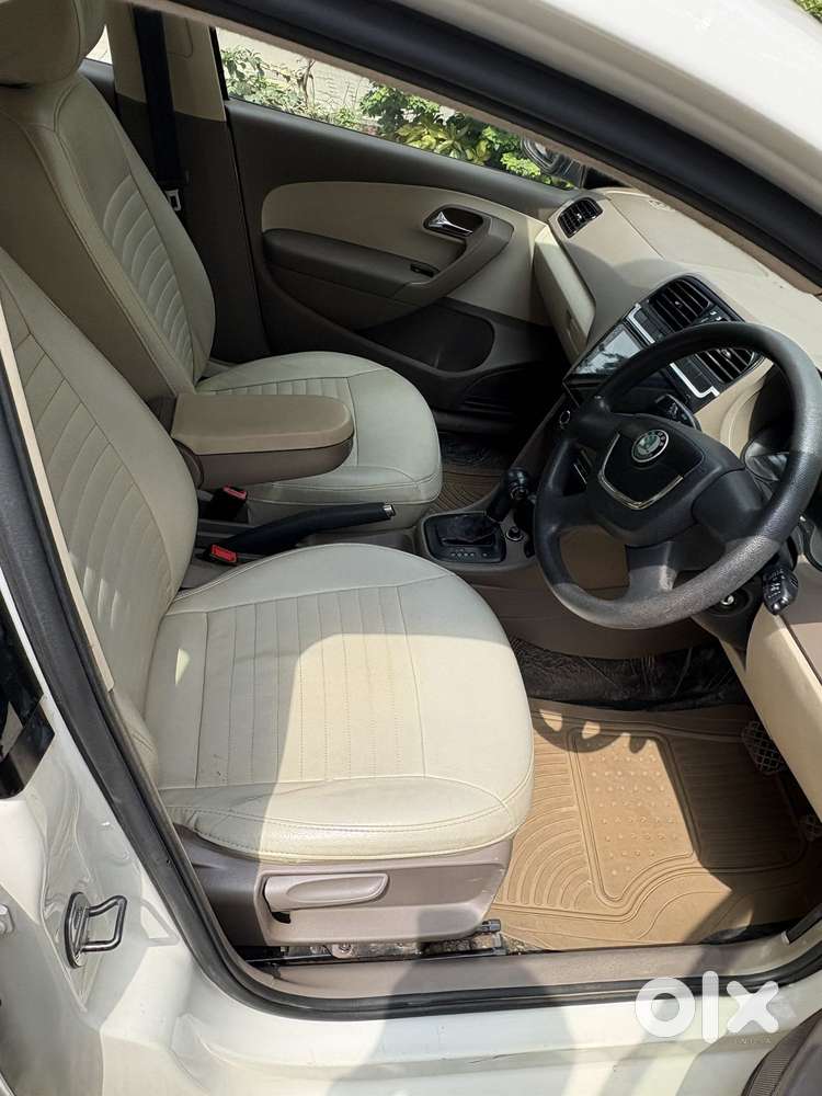 Skoda Rapid 1.6 Mpi At Elegance, 2012, Petrol
