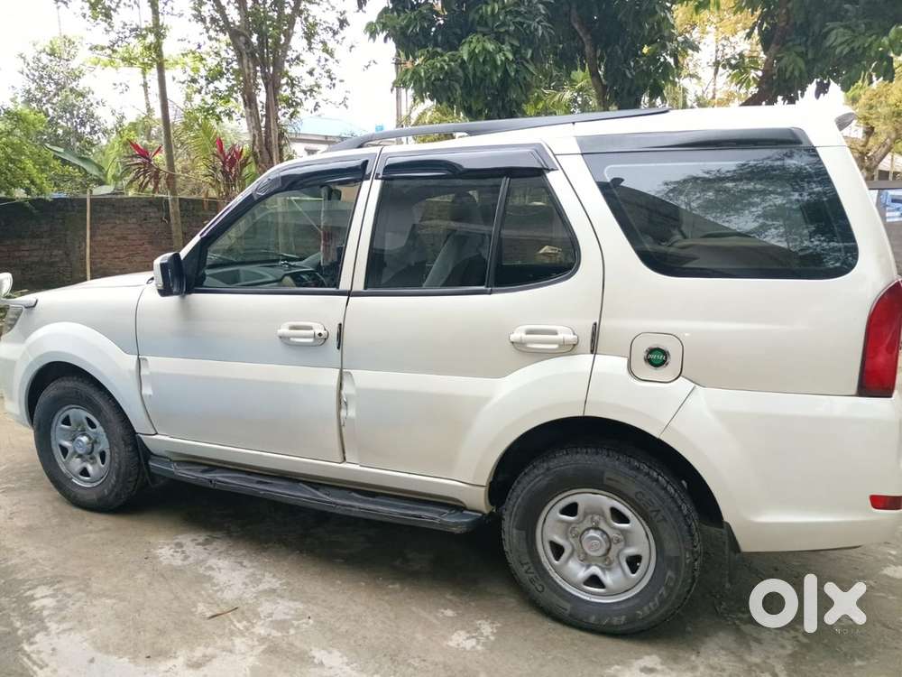 Tata Safari Storme 2014