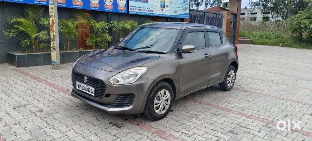 Maruti Suzuki Swift Vxi + Manual, 2019, Petrol