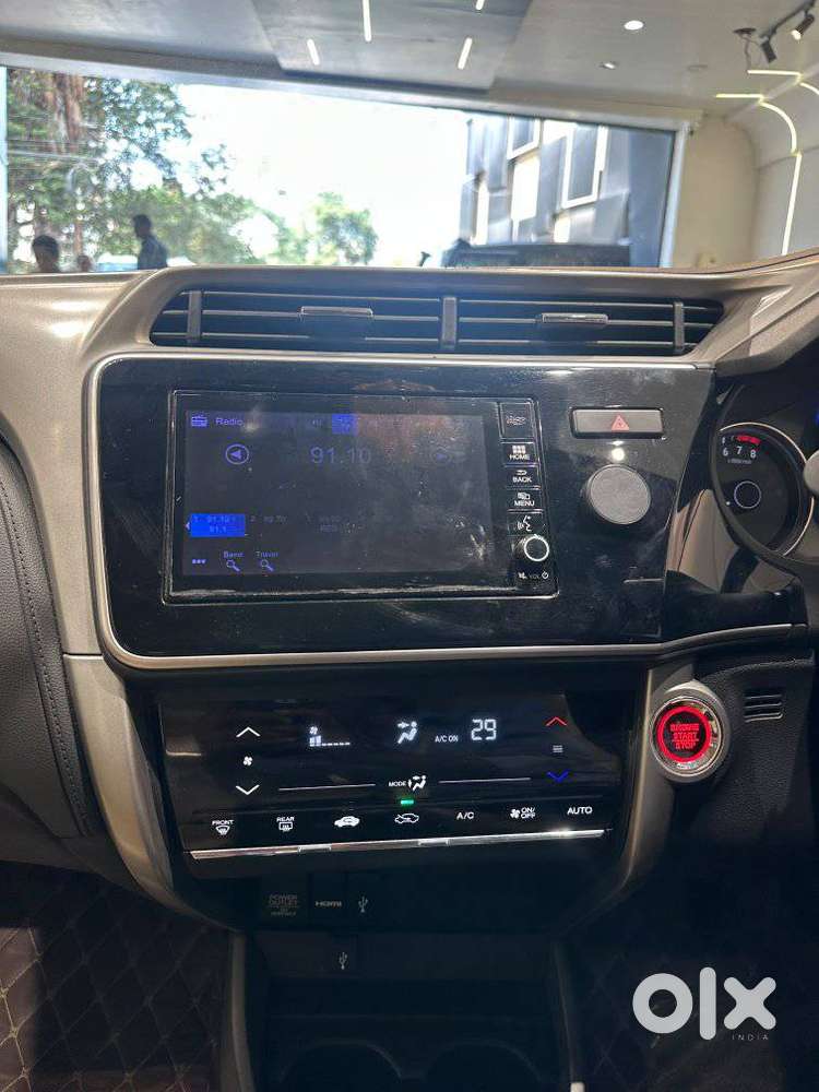 Honda City 1.5 Sv I-vtec Mt, 2018, Petrol