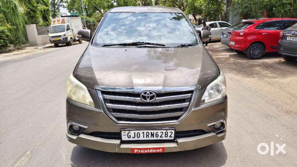 Toyota Innova 2.5 Vx 7 Str, 2015, Diesel