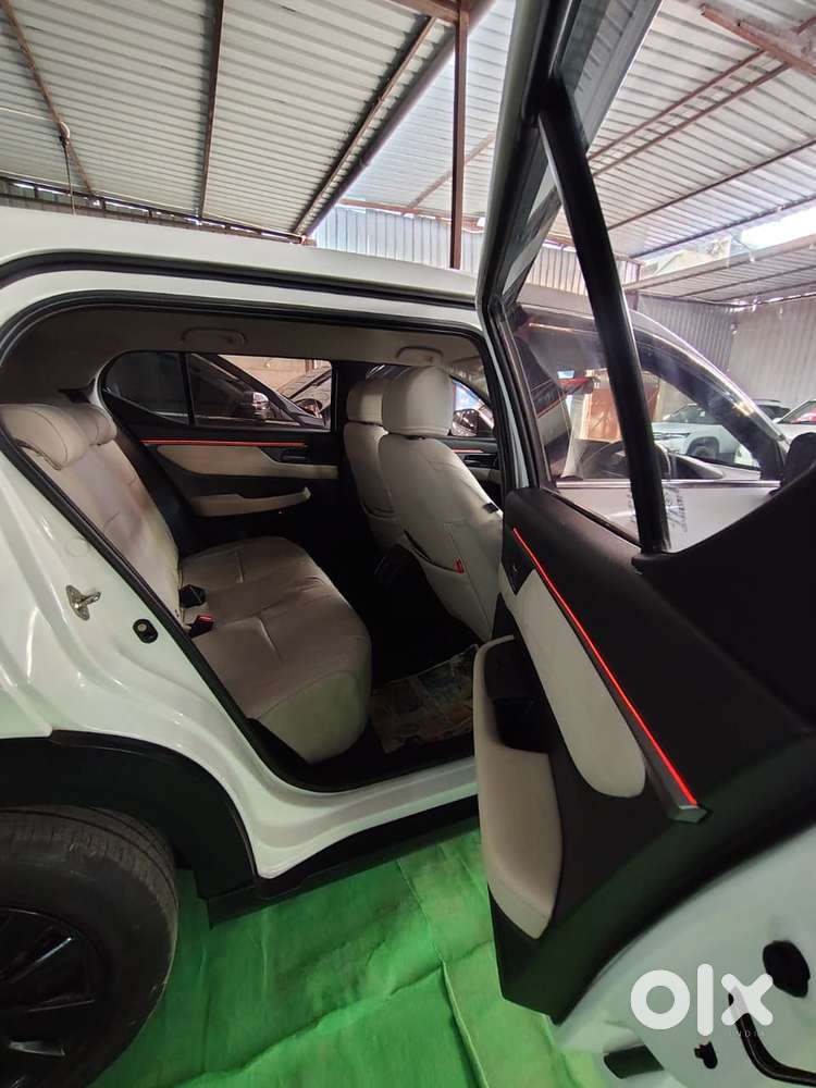 Honda Elevate V Mt, 2024, Cng & Hybrids