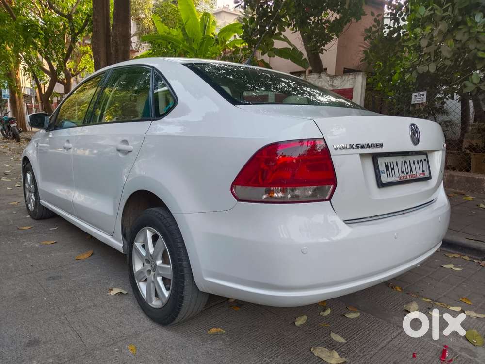 Volkswagen Vento 2010-2013 Petrol Highline, 2011, Petrol