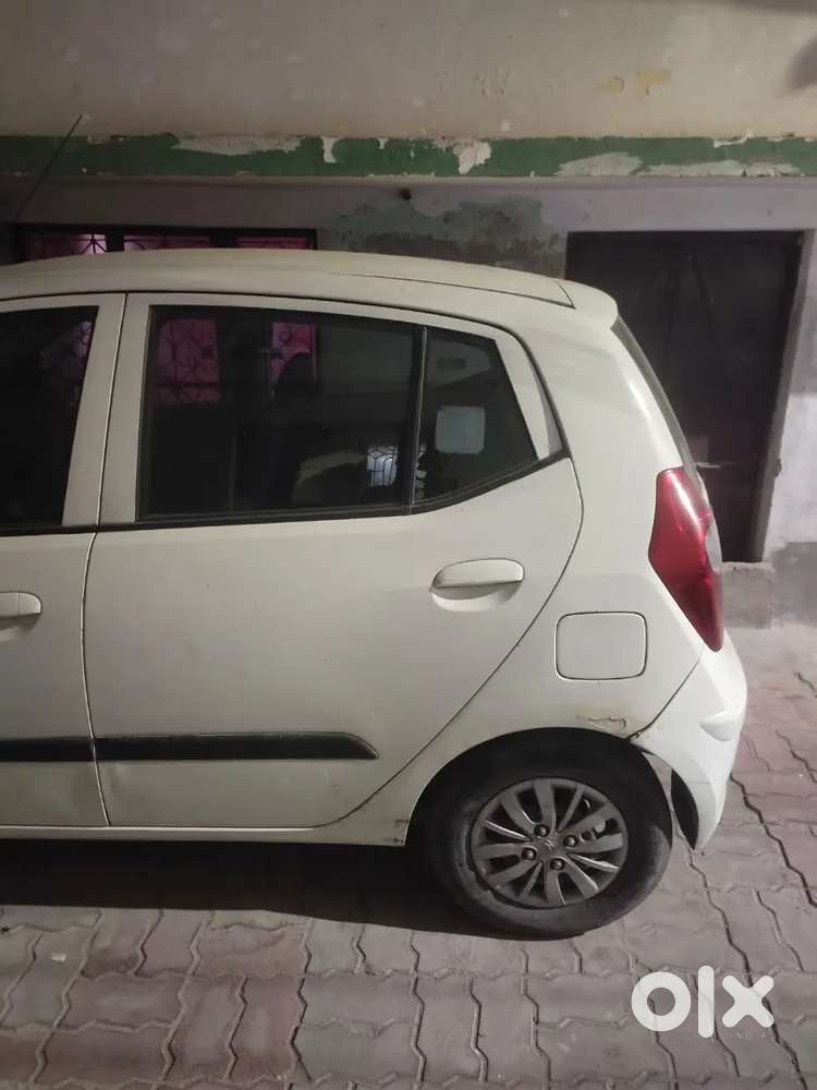 Hyundai I10 Sportz 2015
