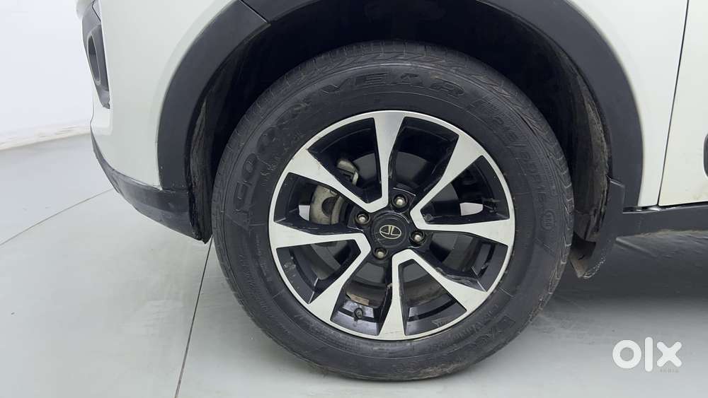 Tata Nexon 1.2 Revotron Xz Plus (o), 2021, Petrol