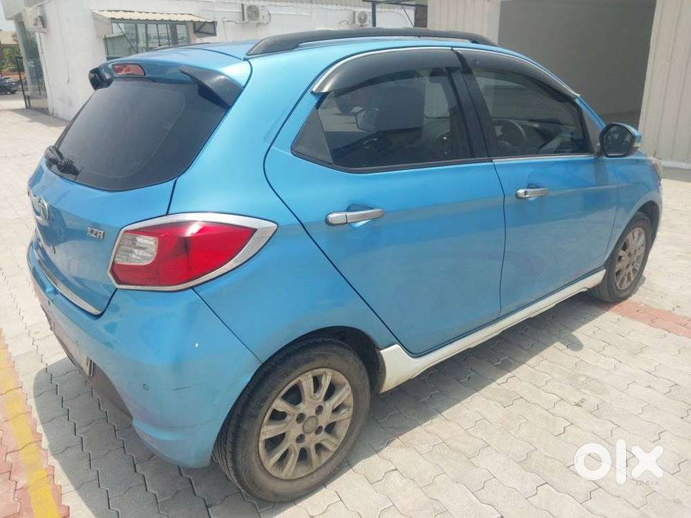 Tata Tiago 1.2 Revotron Xza, 2017, Petrol