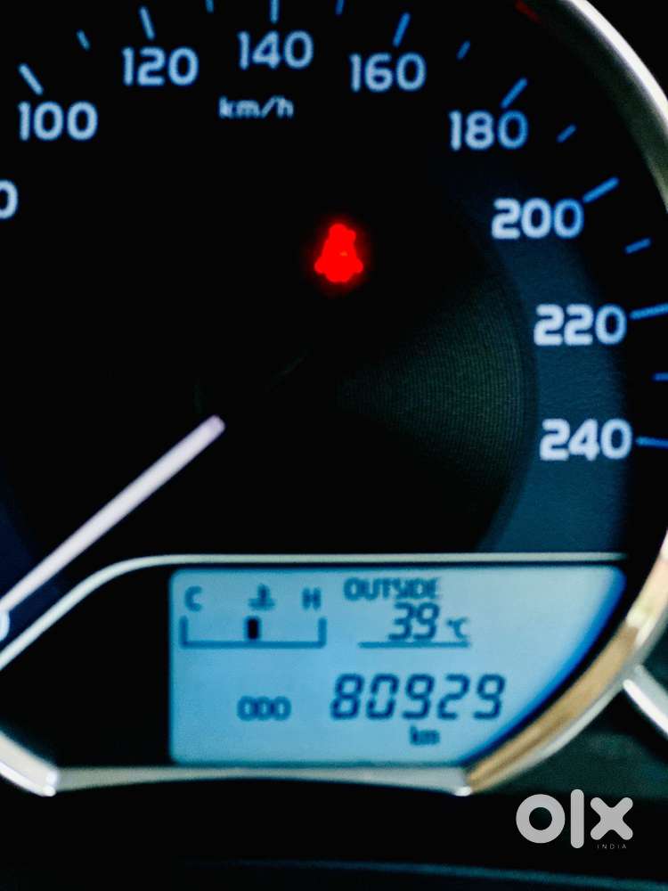 Toyota Corolla Altis 1.8 J, 2017, Petrol