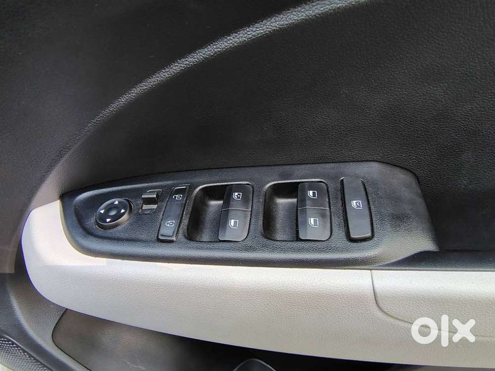 Hyundai Venue S Plus Mt 1.2 Kappa, 2024, Petrol