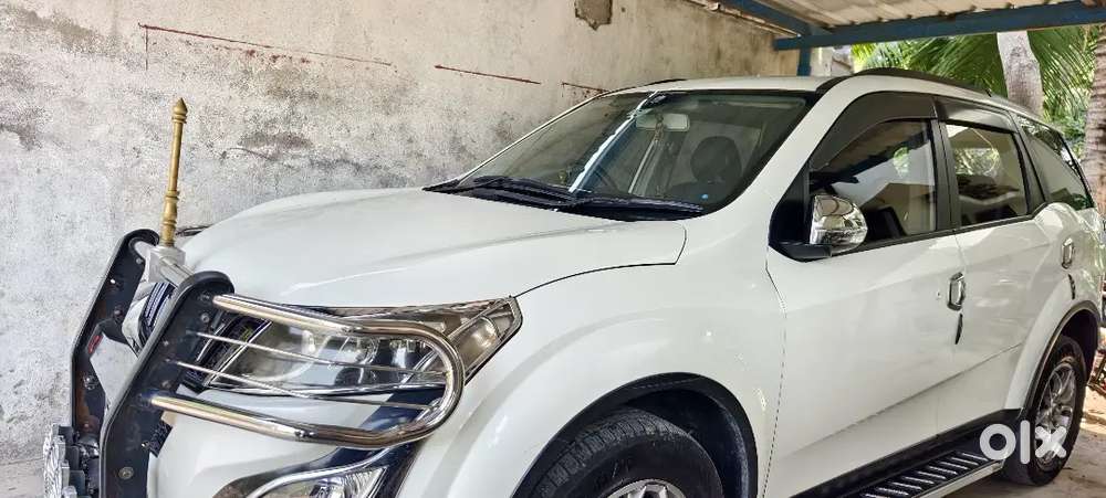 Mahindra Xuv500 2015