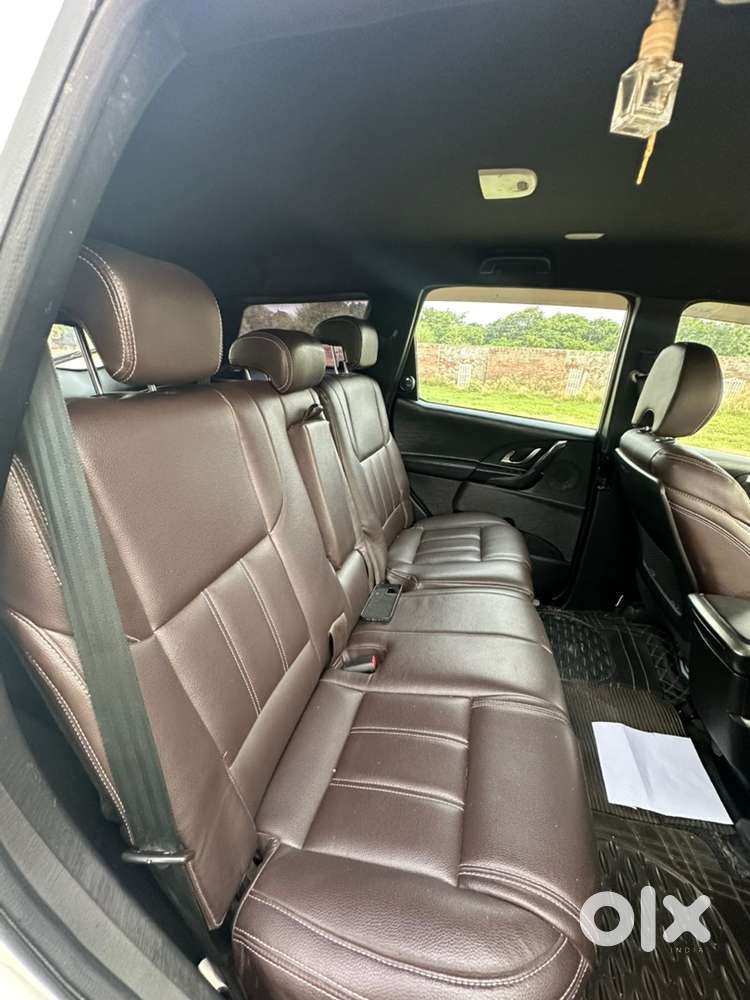 Mahindra Xuv500 2021 Diesel 1st Owner , Vip Number 0015 Cost Extra