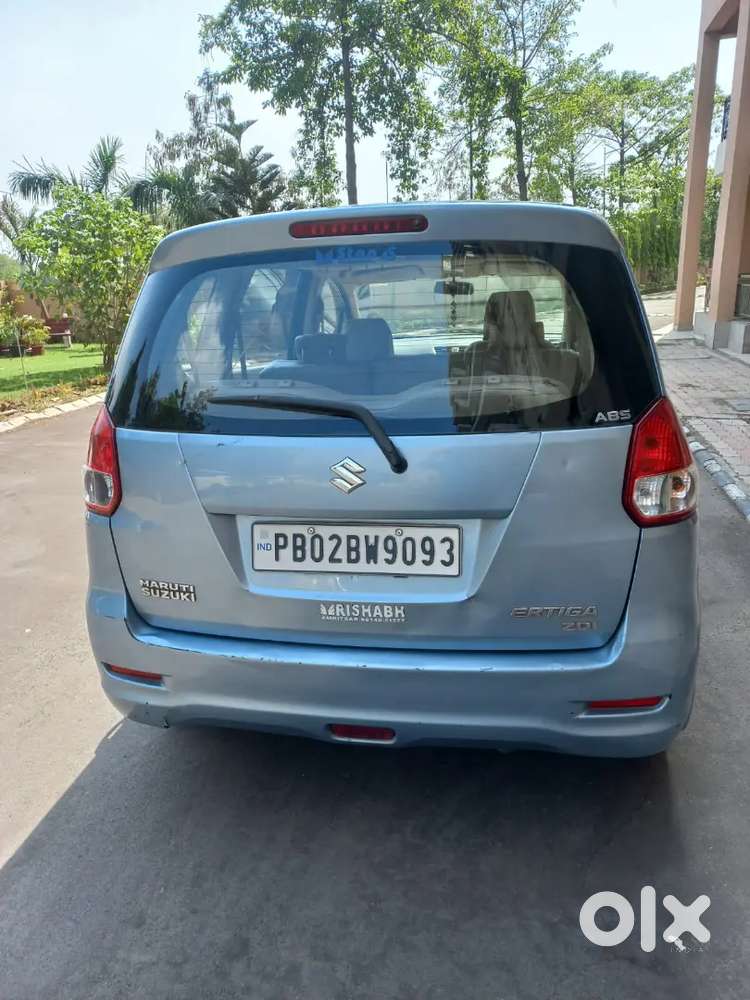 Maruti Suzuki Ertiga 2012 Diesel 175000 Km Driven