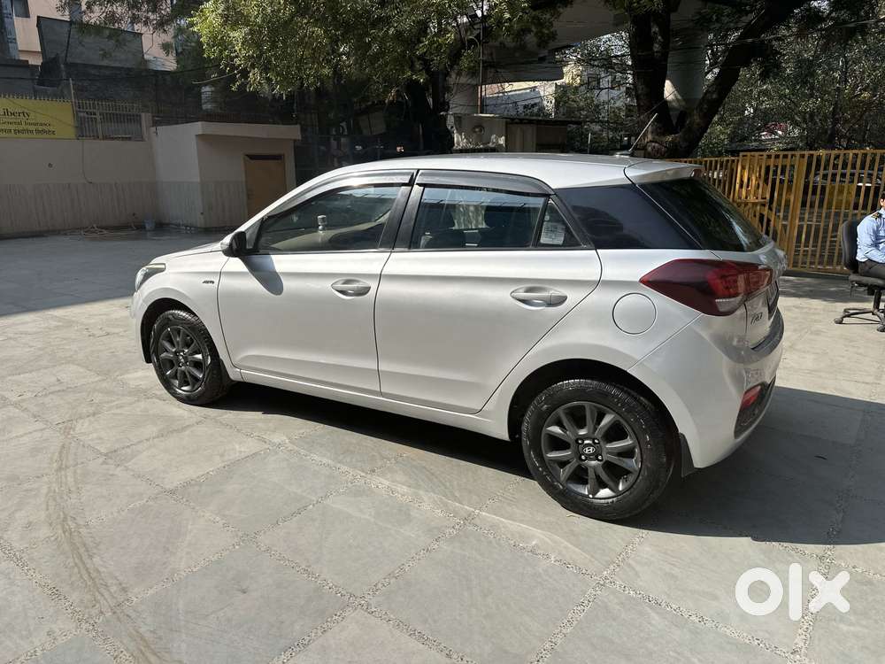 Hyundai Elite I20 Asta Option Cvt, 2018, Petrol