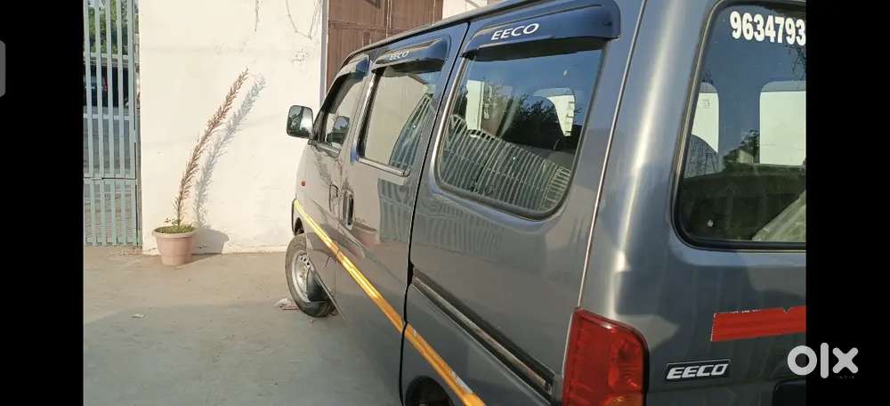 Maruti Suzuki Eeco 2025 Cng & Hybrids 40000 Km Driven