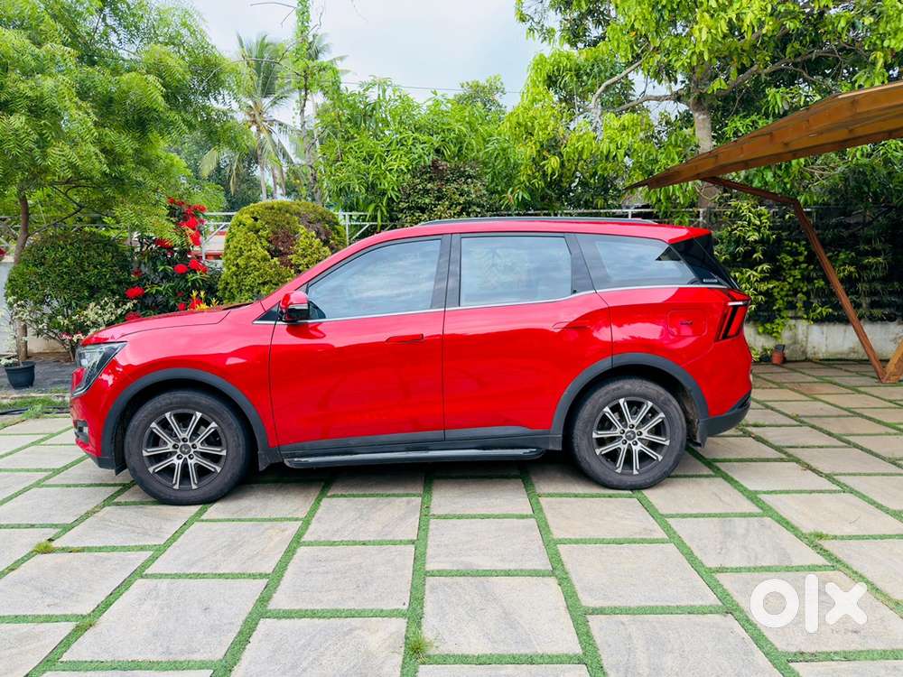 Mahindra Xuv700 Petrol 2021