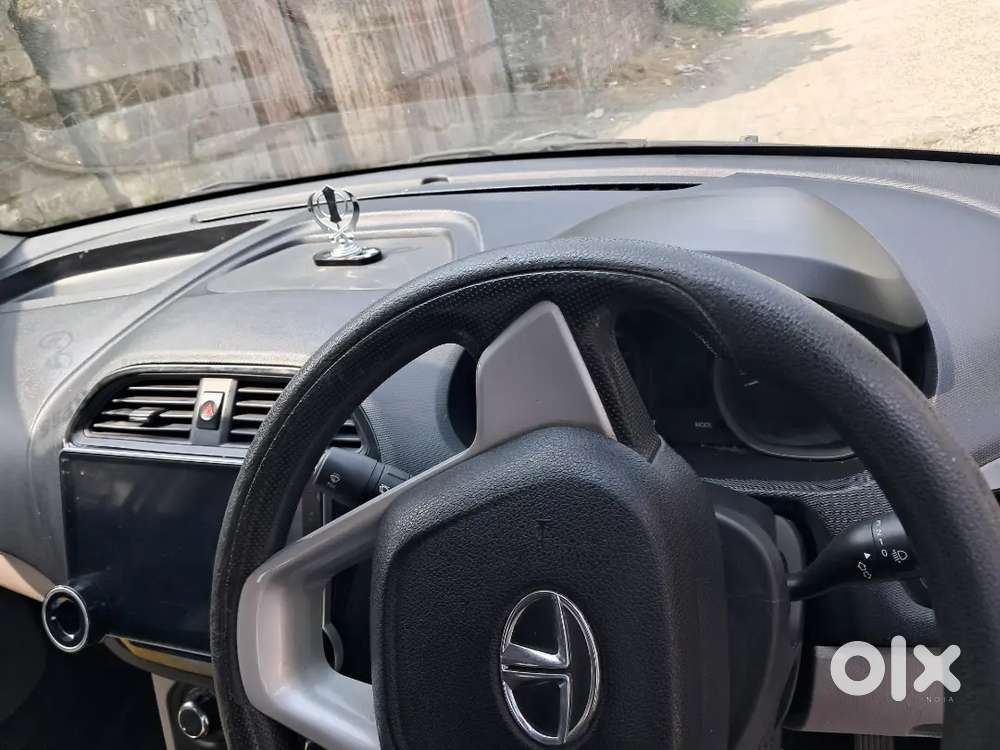 Tata Tiago 2018 Petrol 68000 Km Manual