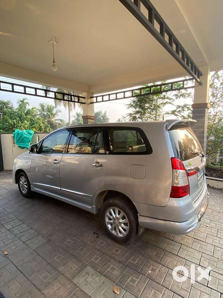 Toyota Innova 2013 Diesel 135000 Km Driven