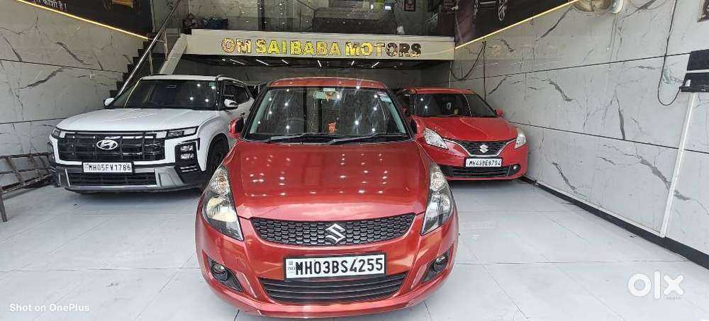Maruti Suzuki Swift Vxi Abs Bsiv, 2014, Petrol