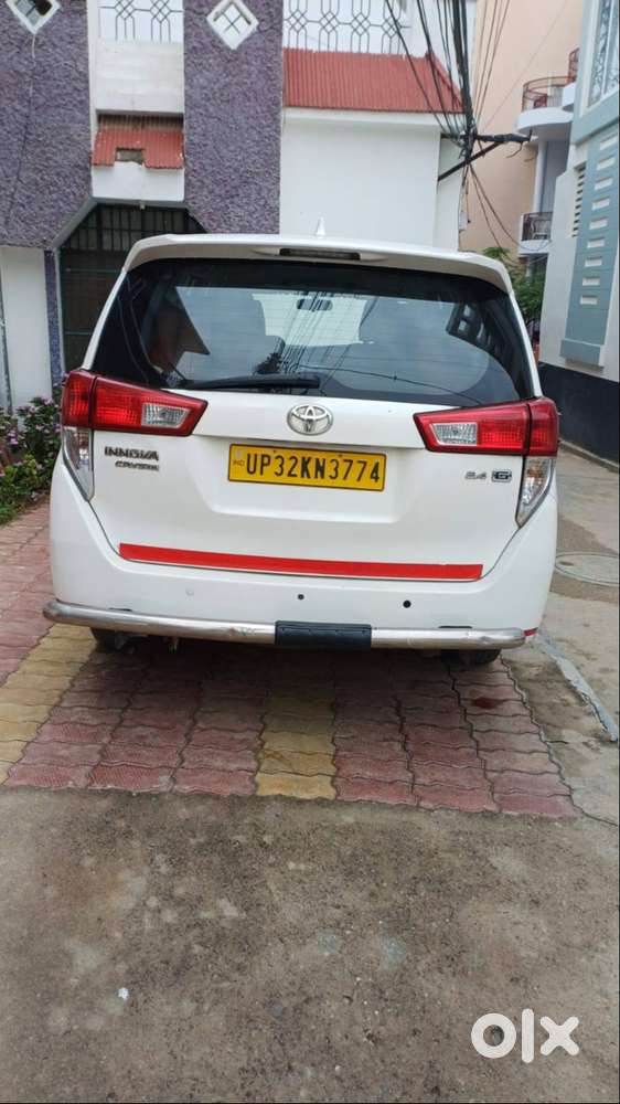 Innova Crysta 2018 Model