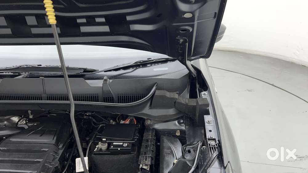 Skoda Kushaq 1.0 Tsi Ambition At, 2022, Petrol