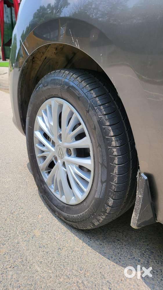 Maruti Suzuki Ertiga Vxi At, 2019, Cng & Hybrids