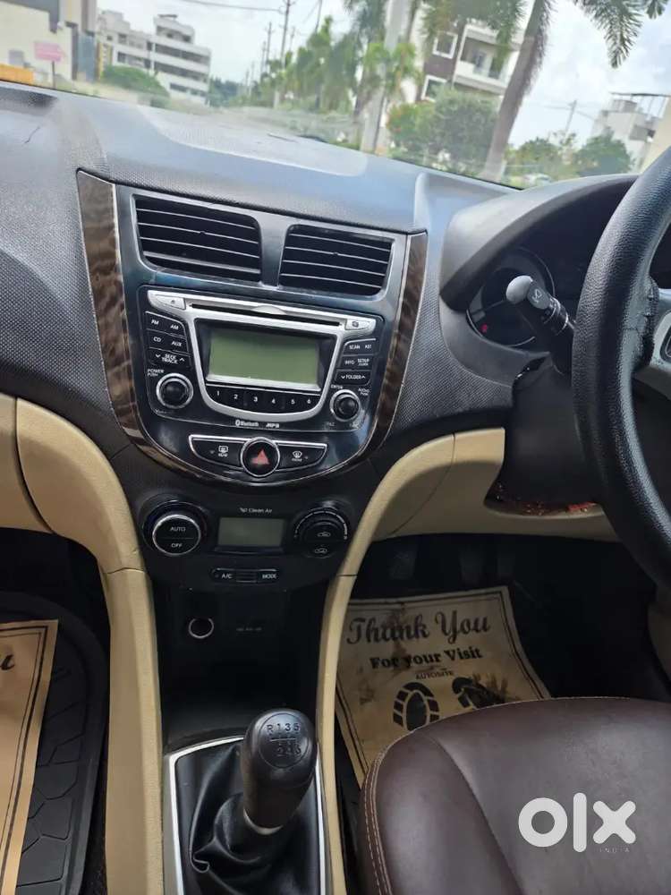 Hyundai Verna Fluidic 1.6 Sx 2012