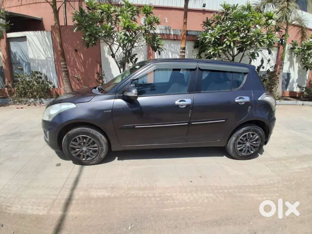 Maruti Suzuki Swift Vxi 2015