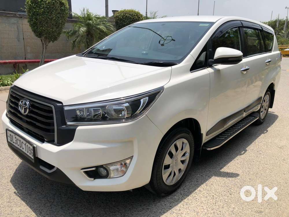 Toyota Innova Crysta 2.4 G Plus Mt 8 Str, 2025, Diesel