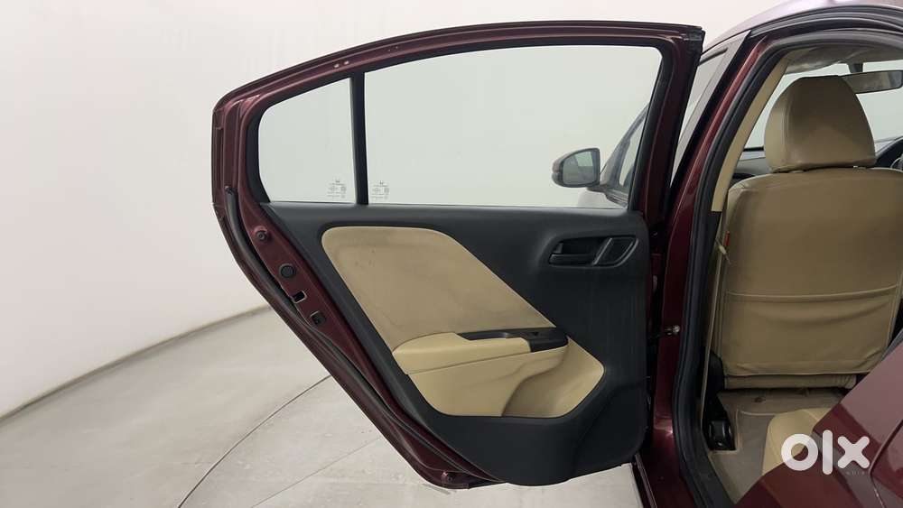 Honda City I-vtec Cvt Zx, 2015, Petrol