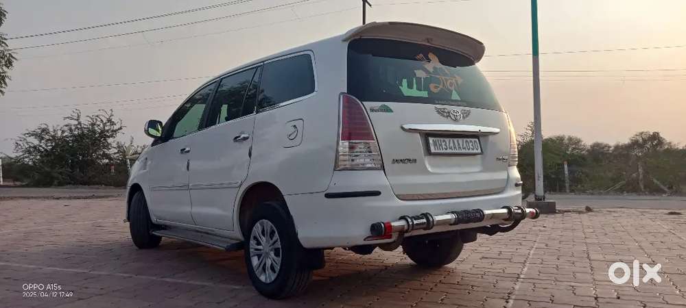 Toyota Innova 2011 Diesel Well Maintained
