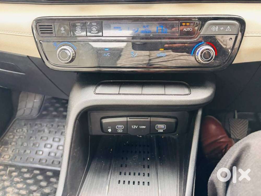 Hyundai Verna 1.5 Sx (o) Turbo Petrol Mt, 2024, Petrol