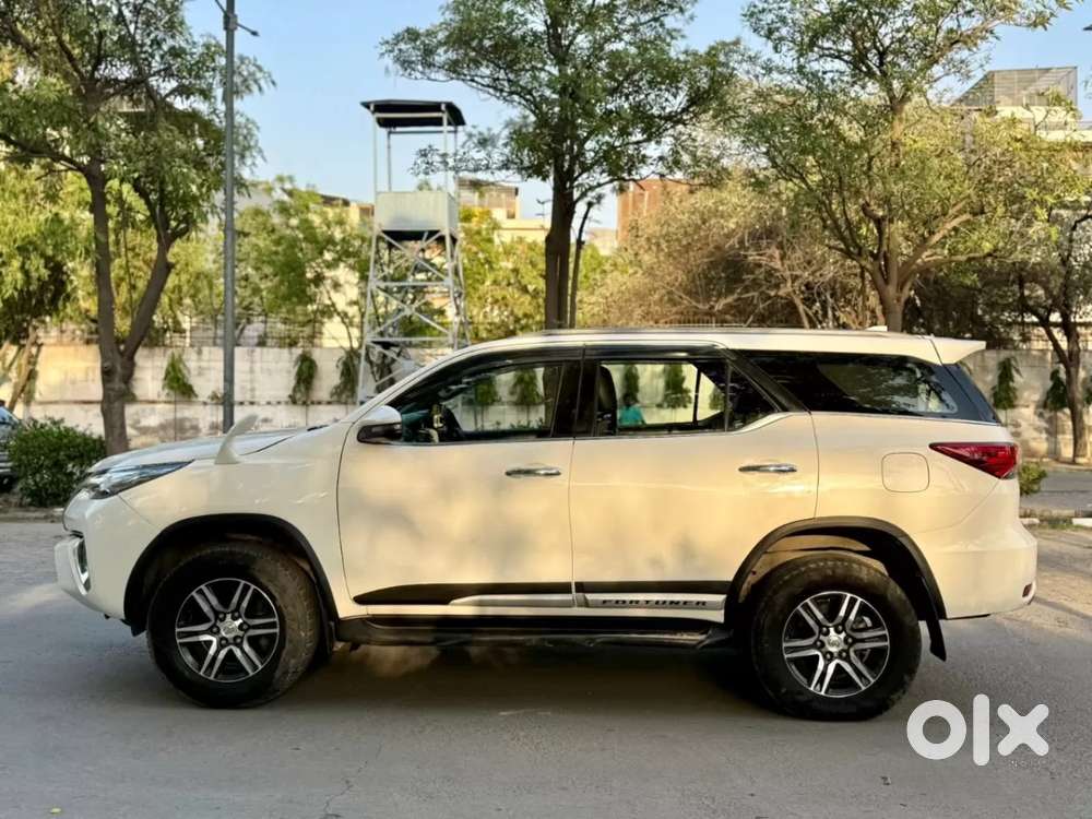 Toyota Fortuner 2.7 2wd At, 2019, Petrol