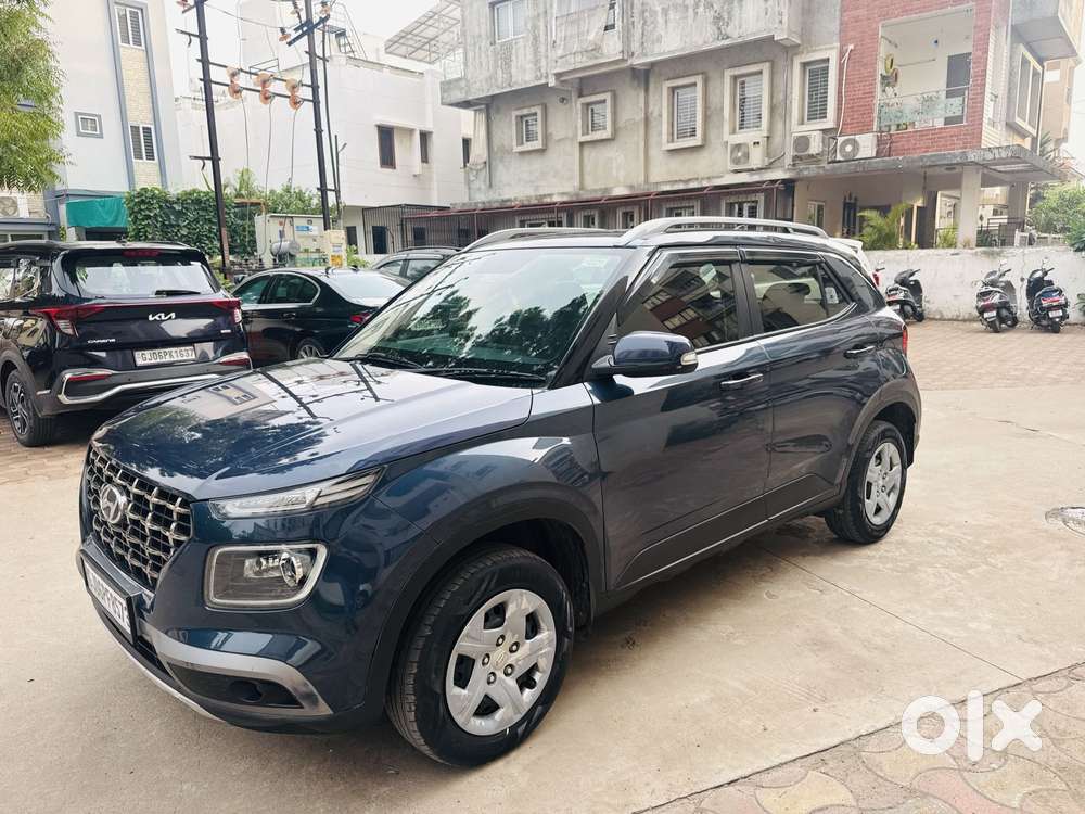 Hyundai Venue 1.2 S Plus, 2021, Petrol