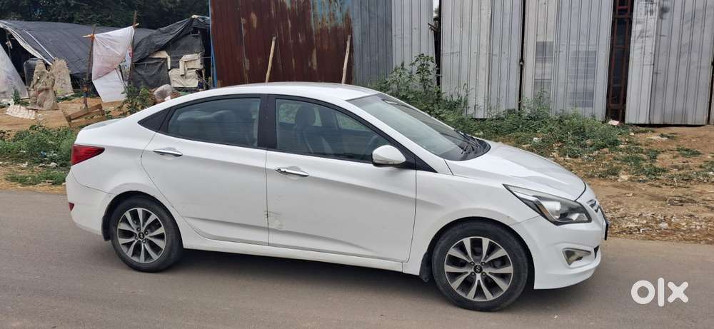 Hyundai Verna 1.6 S (o) Crdi, 2015, Diesel