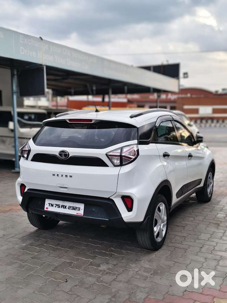 Tata Nexon 1.2 Revotron Xm (s), 2022, Diesel