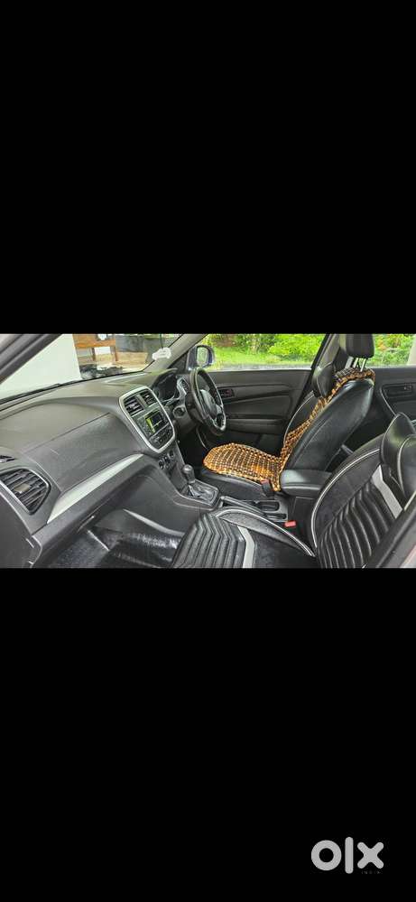Maruti Suzuki Breeza Lxi Petrol