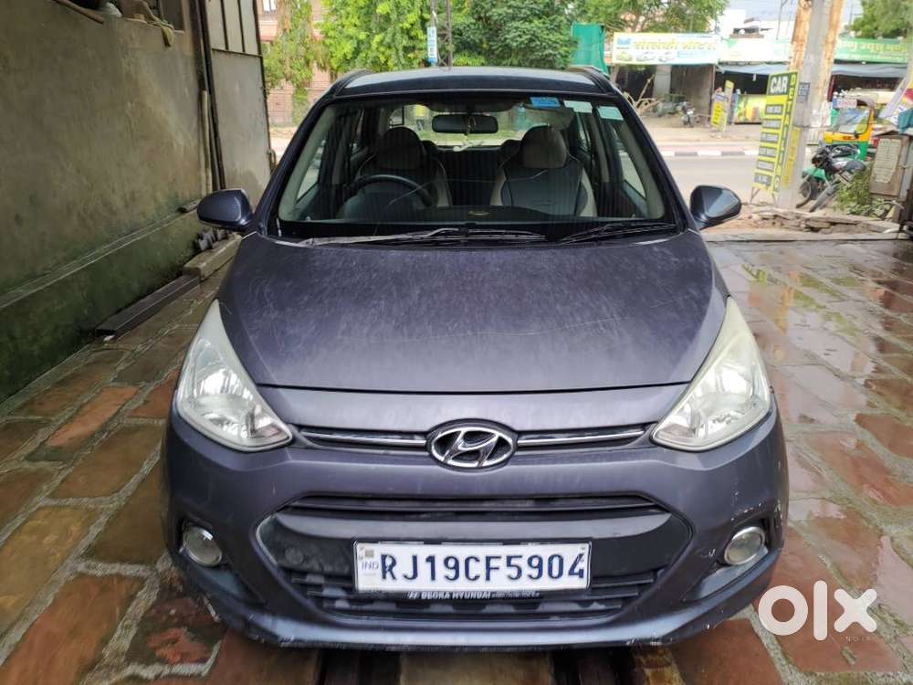 Hyundai Grand I10 Sportz, Dec 2016 Model, New Tyres, Full Insurancee