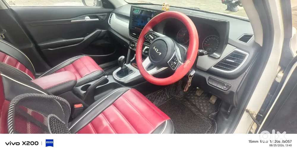 Kia Seltos Diesel 6gear Turbo Oct 2021 At ₹10,75,000/-